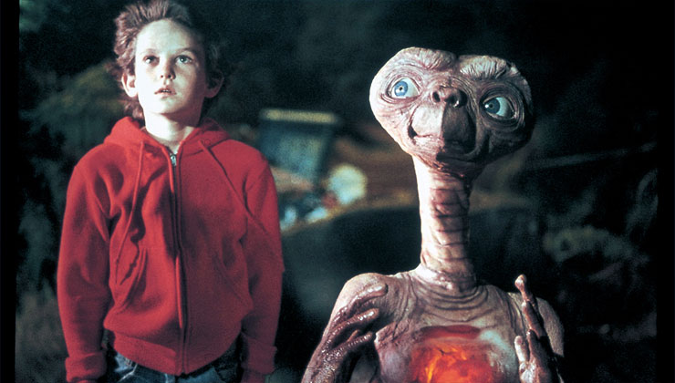 analisis film fiksi ilmiah et the extra terrestrial